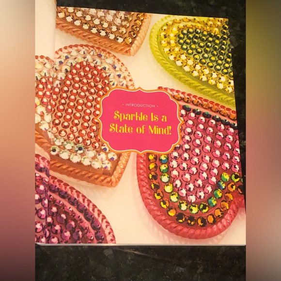 The Sparkle Factory Book & 2 Tarina Tarantino Black Heart Stretch Bracelets - Picture 10 of 16